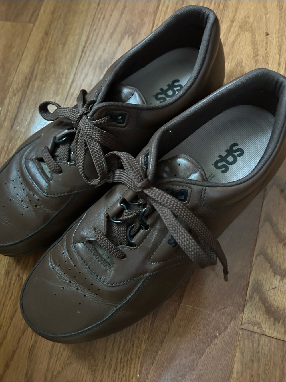 SAS Brown Leather Lace-Up Comfort Sneakers